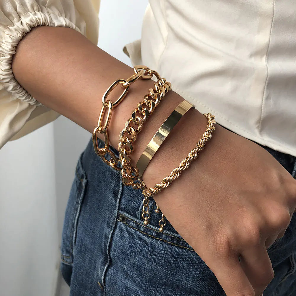 B1136 Women's Fashionable Gold Chunky Chain Bracelet